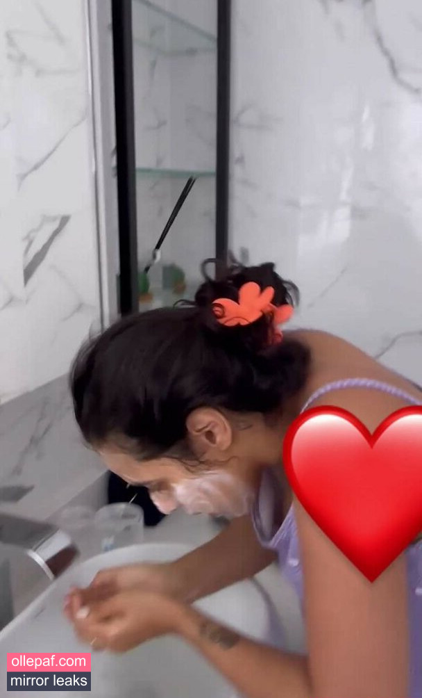 Latest Leaks Mariely E Mirella Santos Nude #12 - Fapello