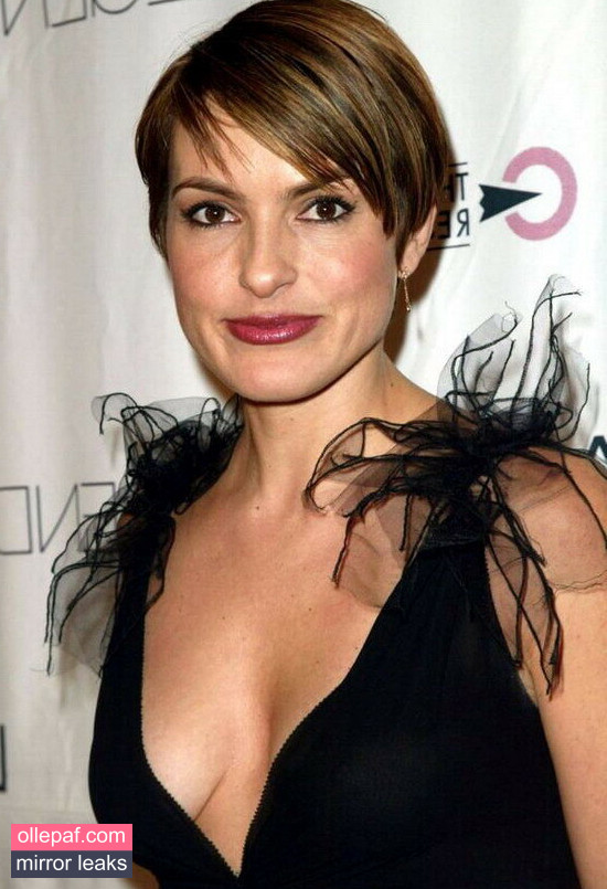 Mariska Hargitay Nude Leaks OnlyFans #50 - Fapello