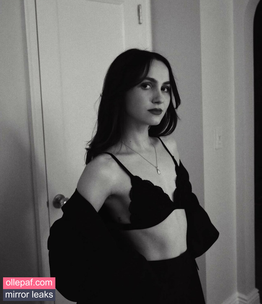 Maude Apatow Nude Leaks OnlyFans #5 - Fapello