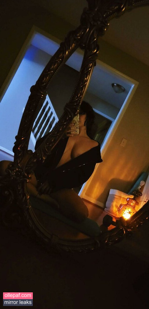 melancholymoonjpg Nude Leaks OnlyFans - Fapello