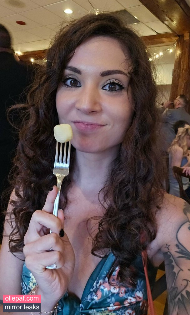 Latest Leaks MelonieMac Nude #117 - Fapello