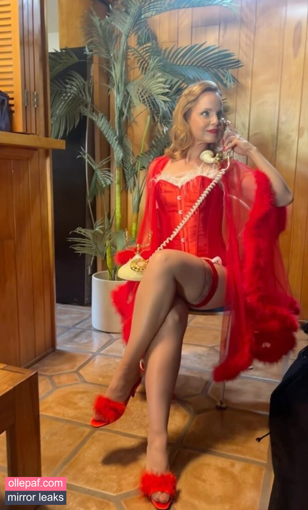 Latest Leaks Mena Suvari Nude #23 - Fapello