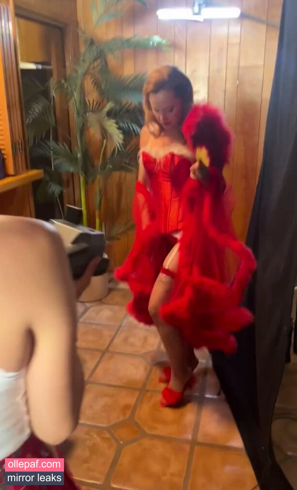 Latest Leaks Mena Suvari Nude #257 - Fapello