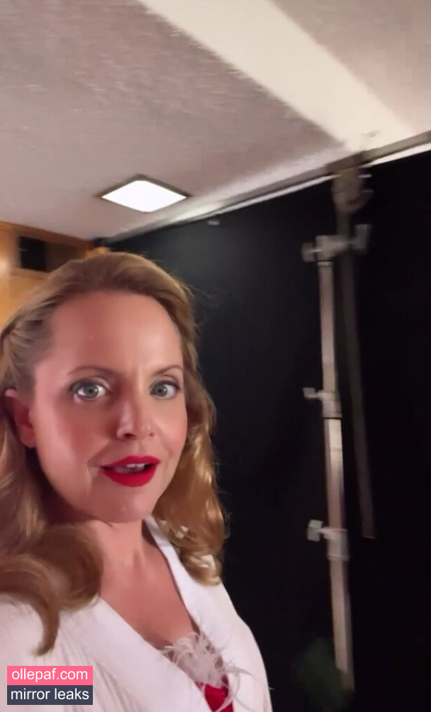 Latest Leaks Mena Suvari Nude #259 - Fapello