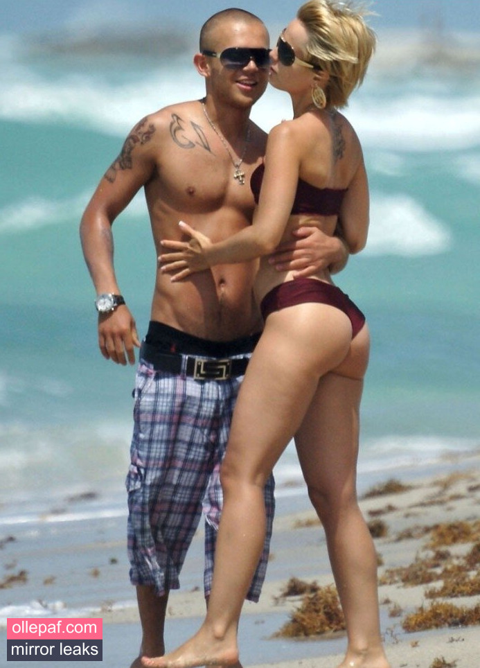 Latest Leaks Mena Suvari Nude #41 - Fapello