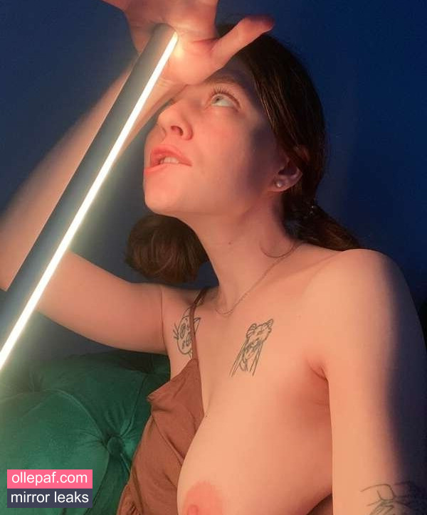 Latest Leaks Mermaids Kiss Nude #161 - Fapello