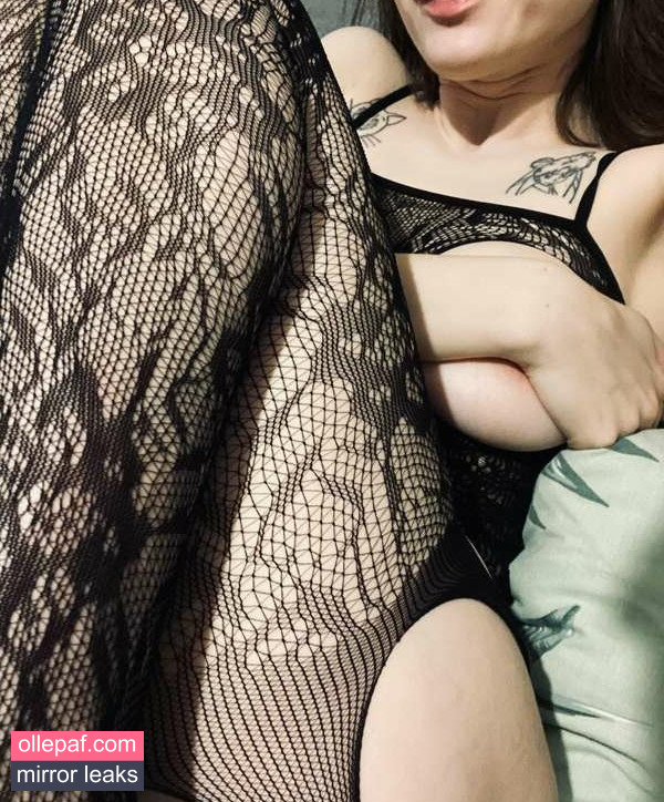Latest Leaks Mermaids Kiss Nude #223 - Fapello