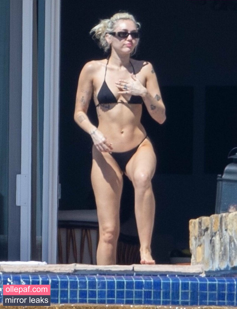 Miley Cyrus Nude Leaks OnlyFans #1054 - Fapello