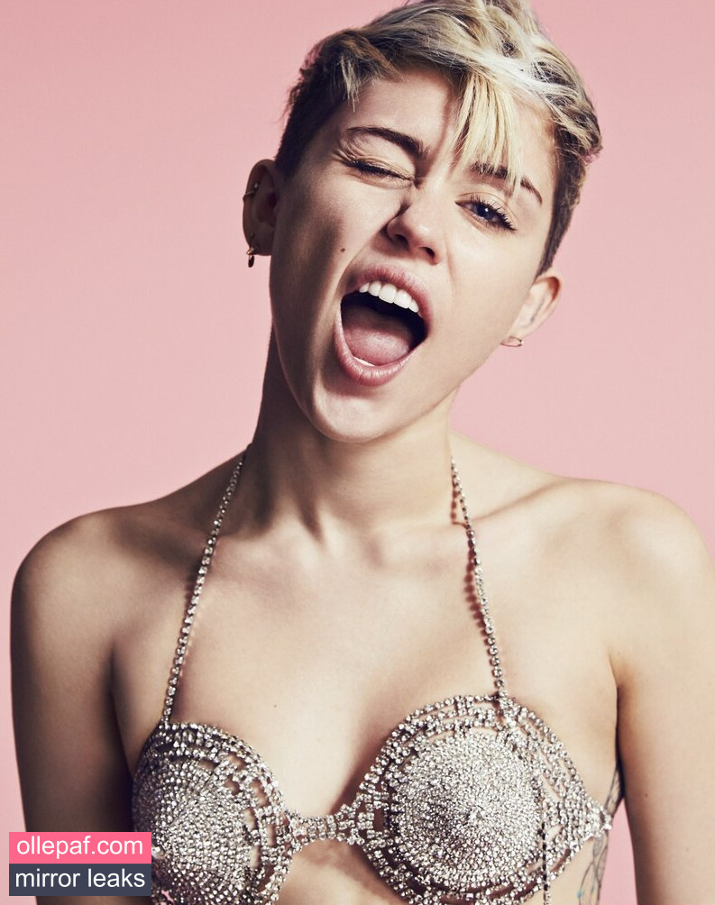 Miley Cyrus Nude Leaks OnlyFans #1065 - Fapello