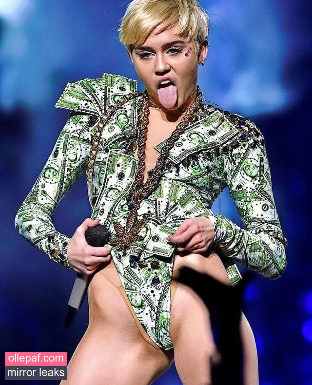 Miley Cyrus Nude Leaks OnlyFans #620 - Fapello