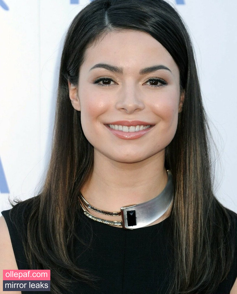 Latest Leaks Miranda Cosgrove Nude #11 - Fapello