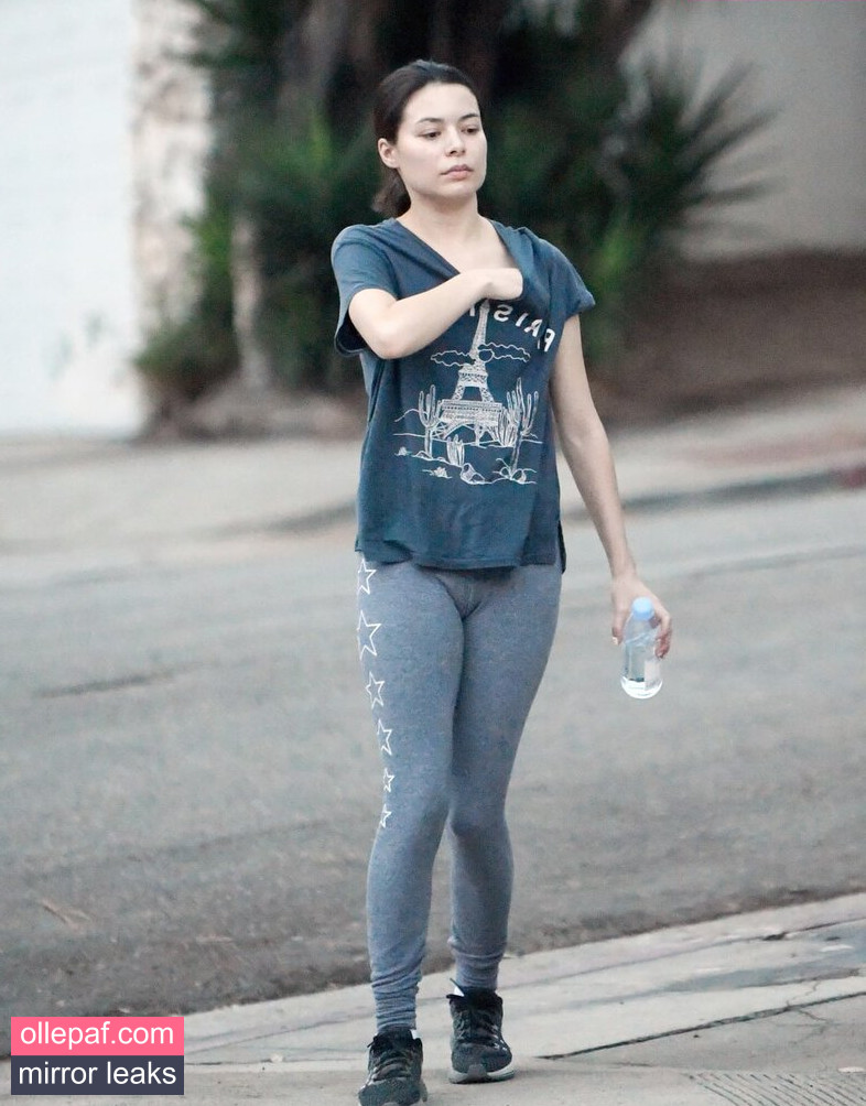 Latest Leaks Miranda Cosgrove Nude #70 - Fapello