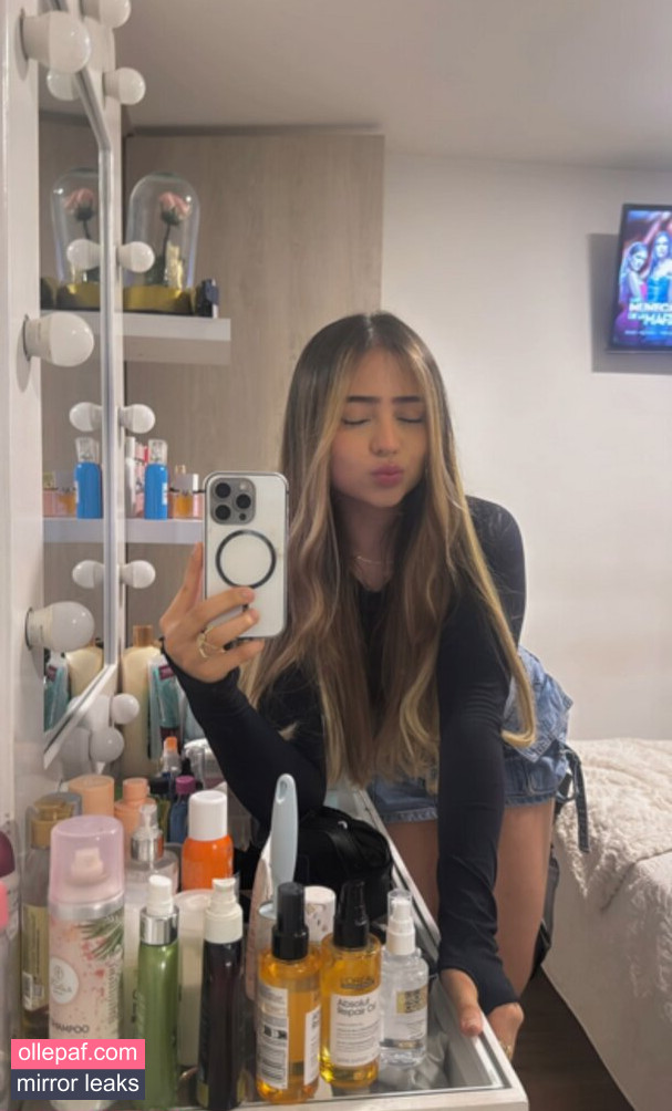 Mishell Cardona Nude Leaks OnlyFans - Fapello