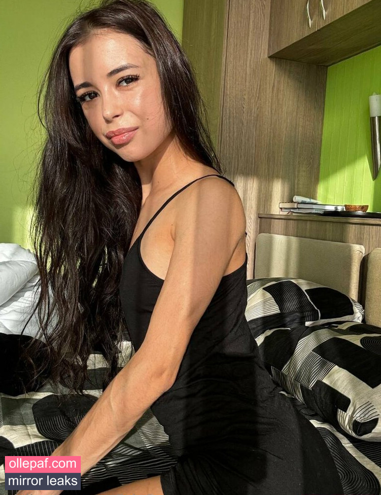 Latest Leaks mollylo Nude #22 - Fapello