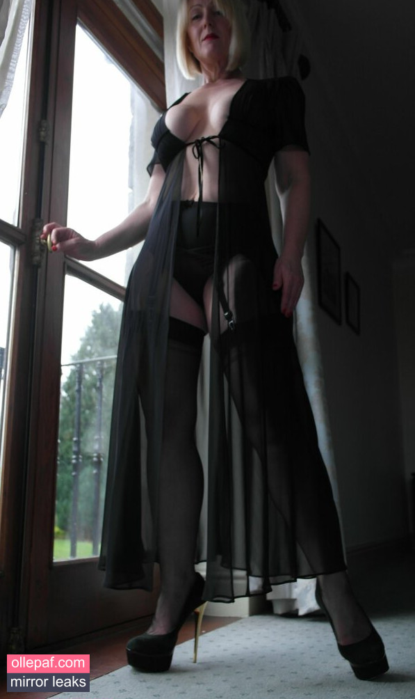 Latest Leaks Mrs S Stockings Nude #2 - Fapello