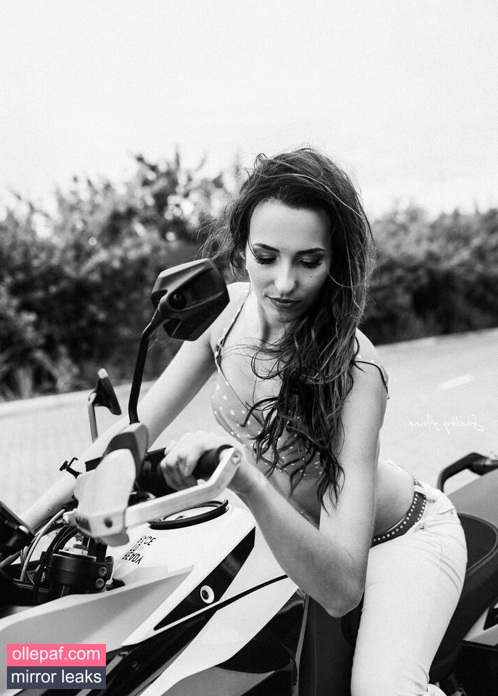 Latest Leaks Nicoleen Bush Van Vuuren Nude #13 - Fapello