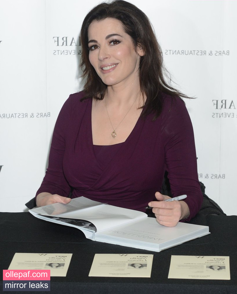 Nigella Lawson Nude Leaks OnlyFans - Fapello