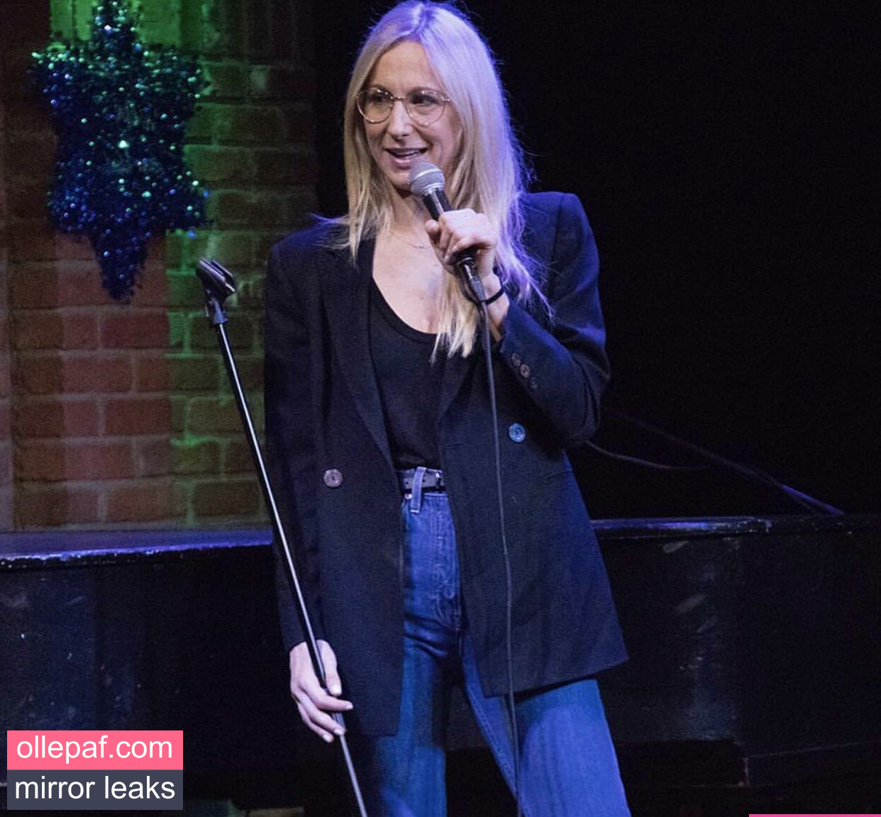 Latest Leaks Nikki Glaser Nude #200 - Fapello