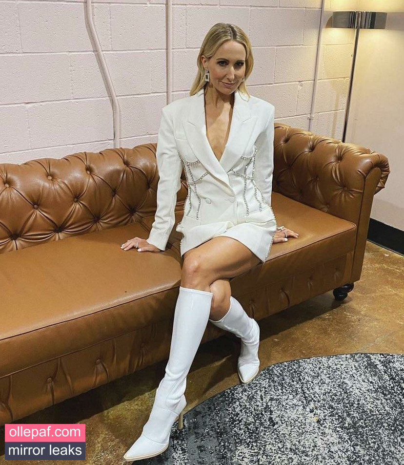 Latest Leaks Nikki Glaser Nude #261 - Fapello