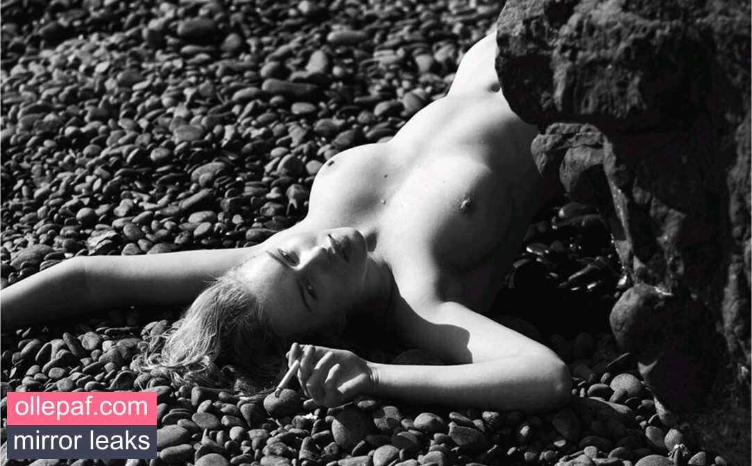 Latest Leaks Nikoline Vibe Nude #28 - Fapello