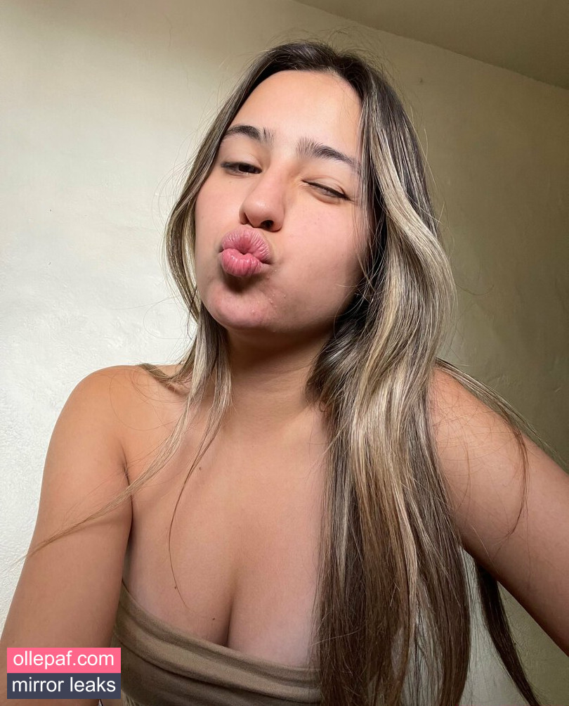 Latest Leaks oliviamaee Nude #23 - Fapello