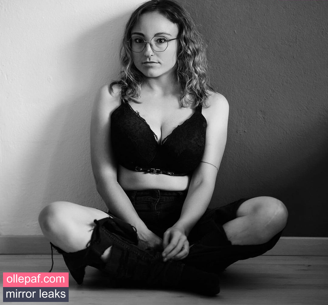 Latest Leaks Oryvllmiee Nude #3 - Fapello