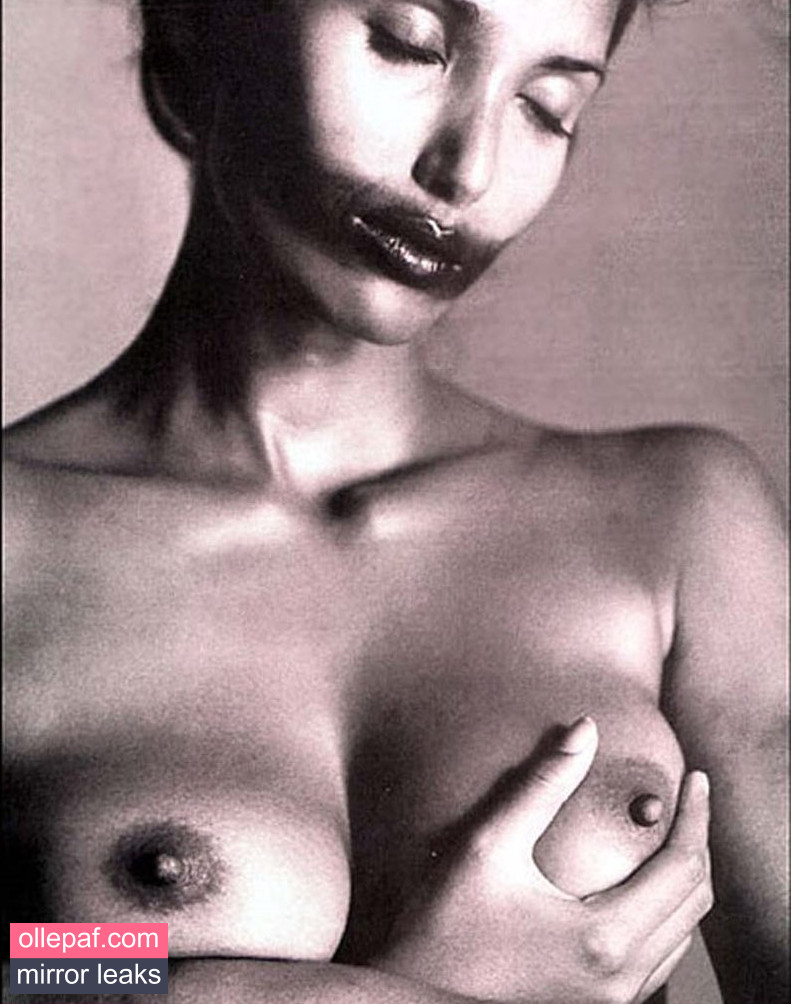 Latest Leaks Padma Lakshmi Nude #443 - Fapello