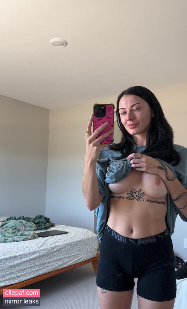 Latest Leaks Peach Nude #2 - Fapello