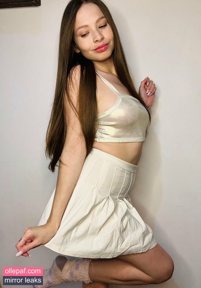 Latest Leaks petitepaulaa Nude #18 - Fapello