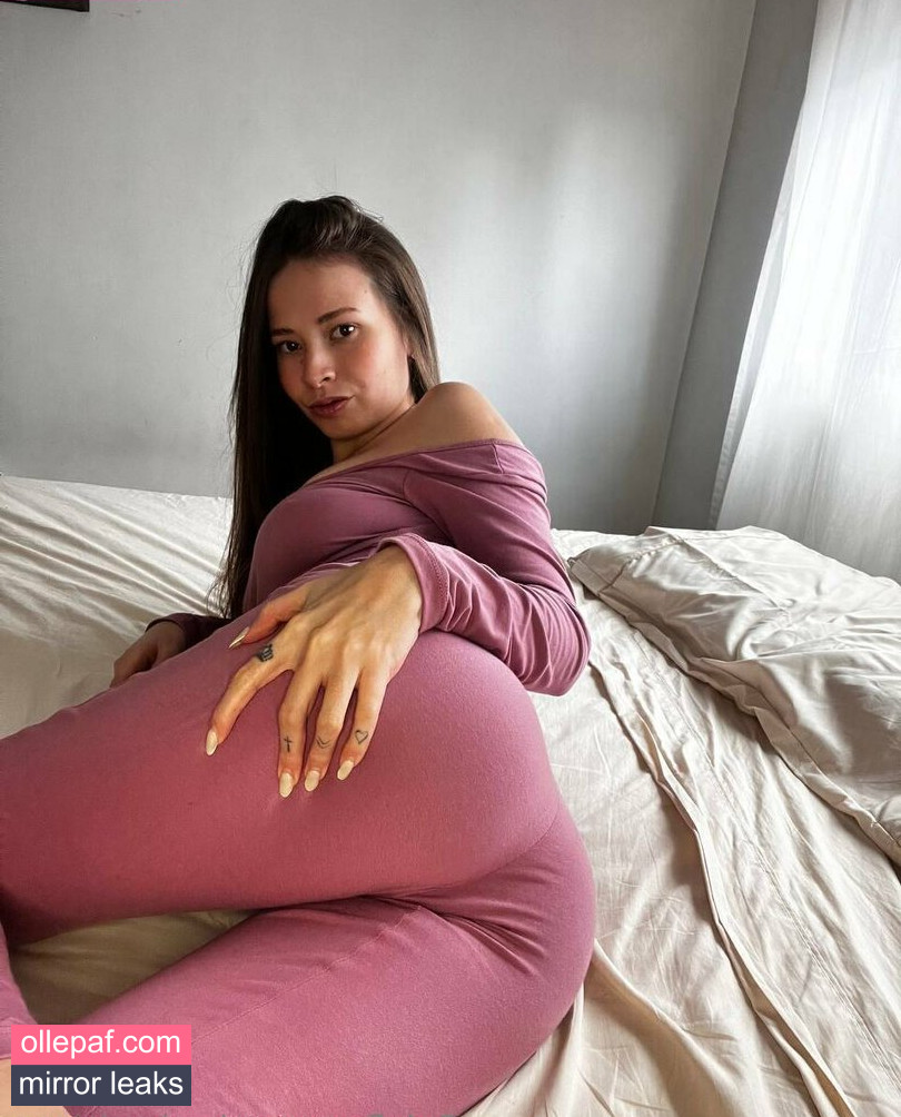 Latest Leaks petitepaulaa Nude #22 - Fapello