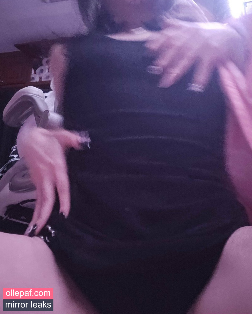 Latest Leaks petiteroxie Nude #45 - Fapello
