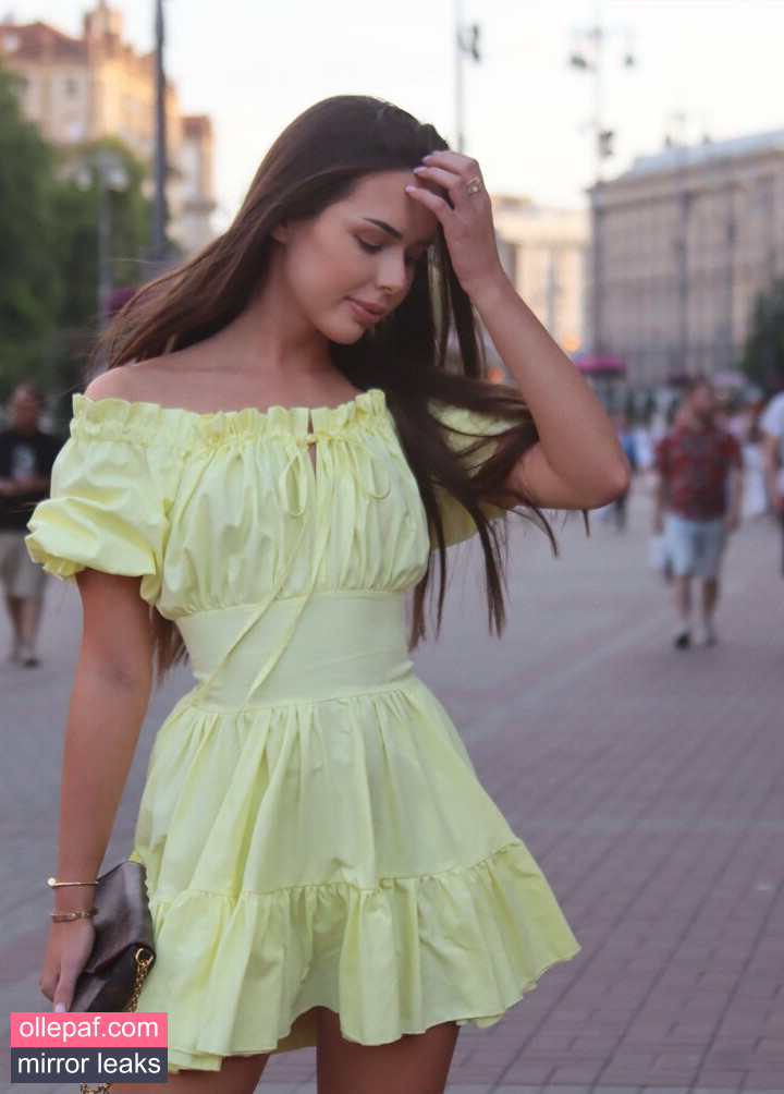 Latest Leaks petrakaroshovafree Nude #4 - Fapello