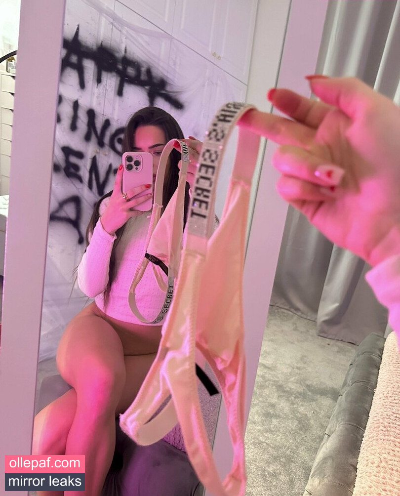 petrakaroshovafree Nude Leaks OnlyFans - Fapello