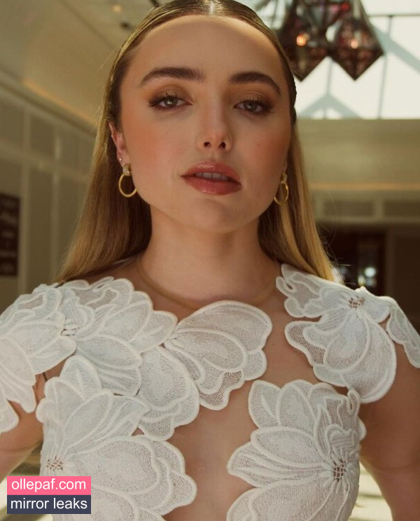 Latest Leaks Peyton List Nude #196 - Fapello