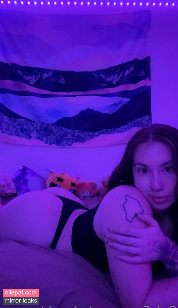 prettylittlemarciline Nude Leaks OnlyFans - Fapello