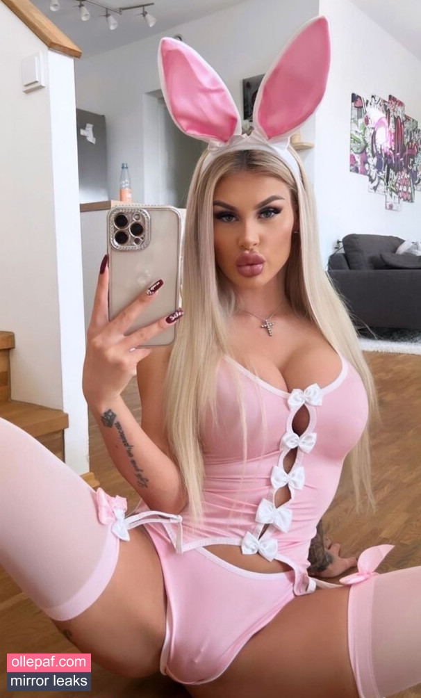 Latest Leaks Princess Léonie Alwine Nude #194 - Fapello