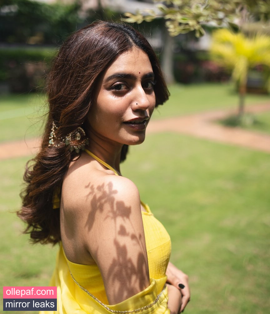 Latest Leaks Priya Prakash Varrier Nude #2 - Fapello