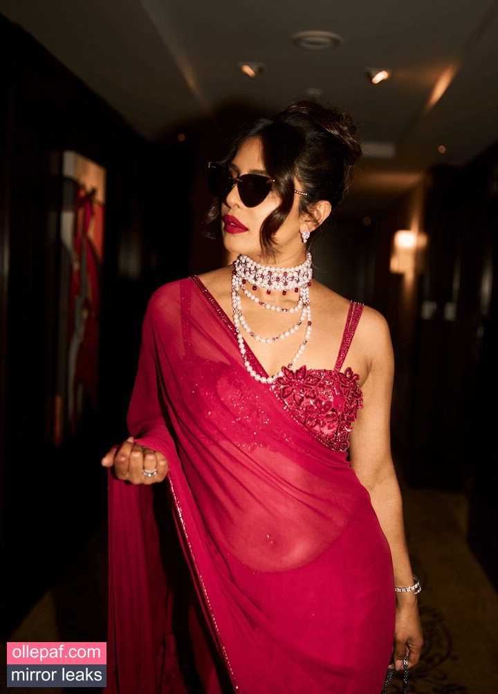 Latest Leaks Priyanka Chopra Nude #17 - Fapello