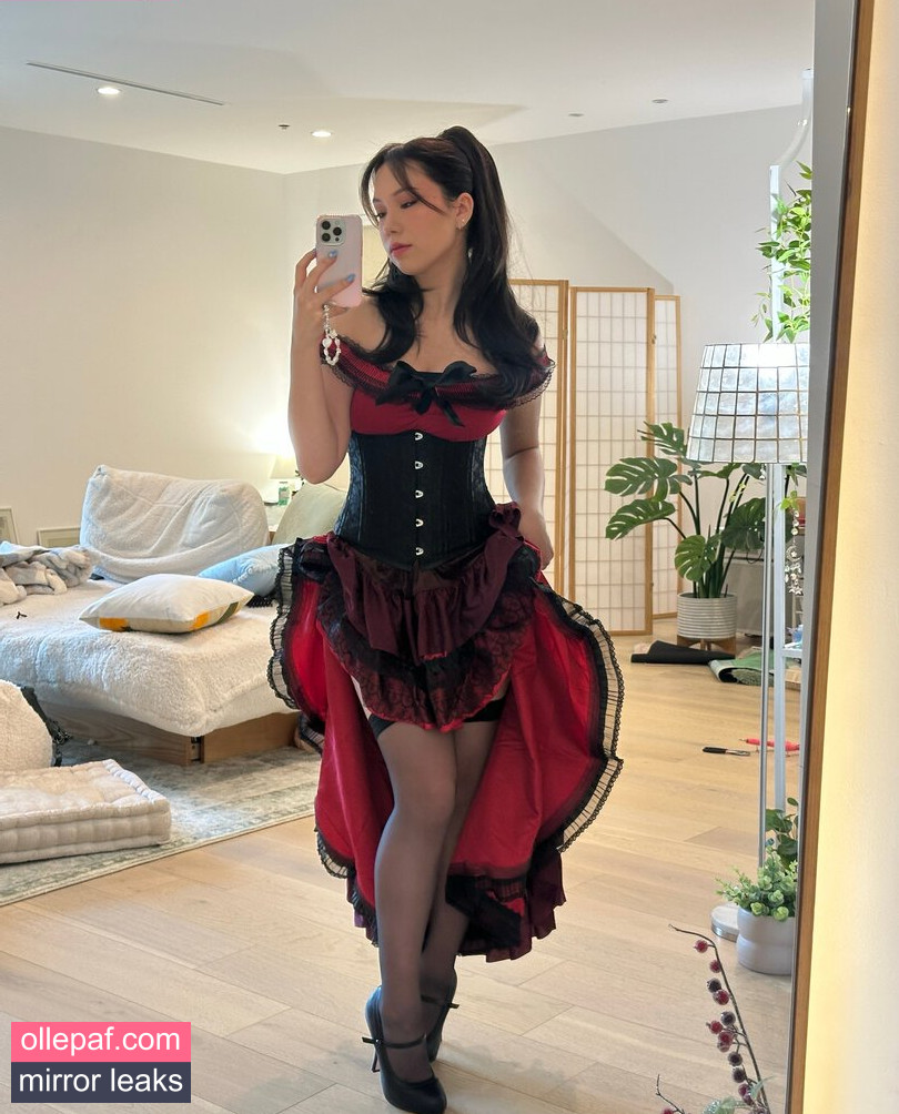 Latest Leaks QuarterJade Nude #32 - Fapello