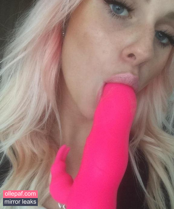Latest Leaks Queen Green Nude #132 - Fapello