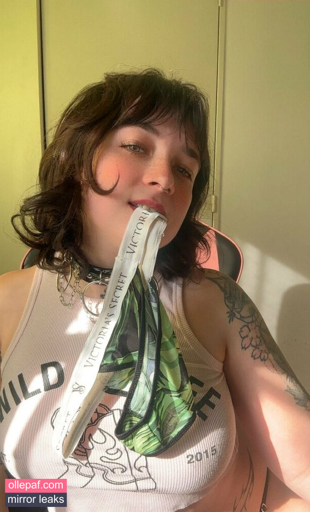 Latest Leaks queenscorpiaa Nude #5 - Fapello