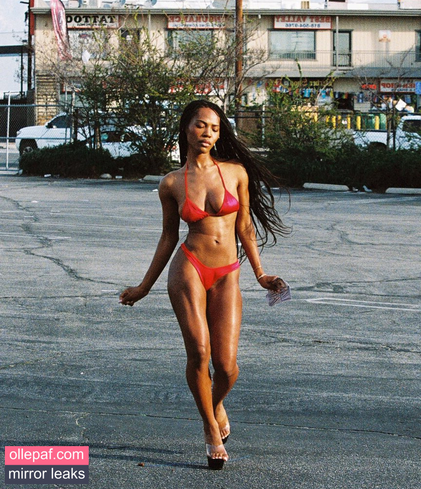 Latest Leaks Quenlin Blackwell Nude #12 - Fapello