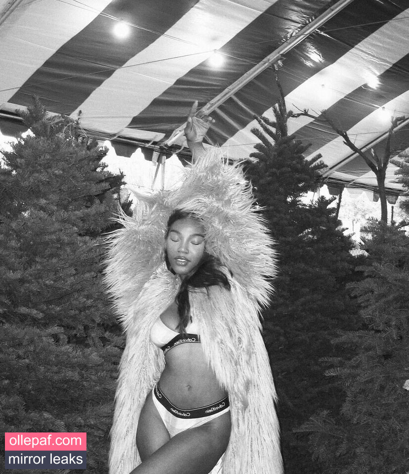 Latest Leaks Quenlin Blackwell Nude #144 - Fapello