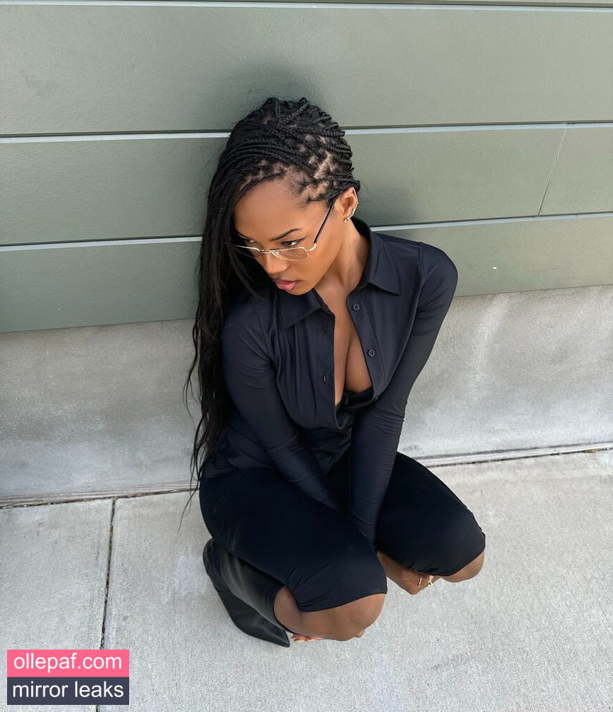 Latest Leaks Quenlin Blackwell Nude #16 - Fapello
