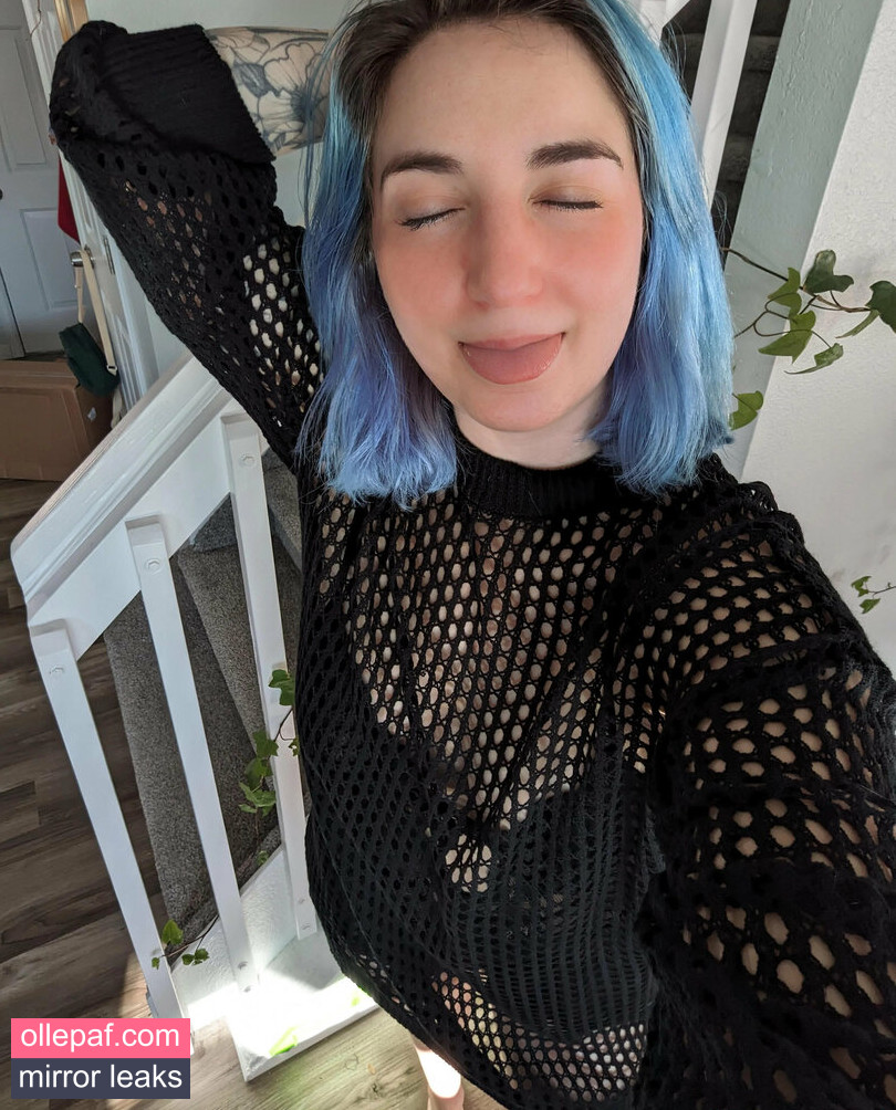 quinn.avine Nude Leaks OnlyFans - Fapello