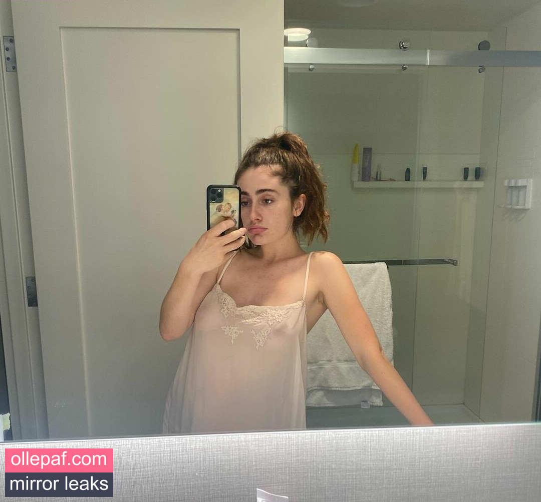 Rachel Anne Sennott Nude Leaks OnlyFans #654 - Fapello