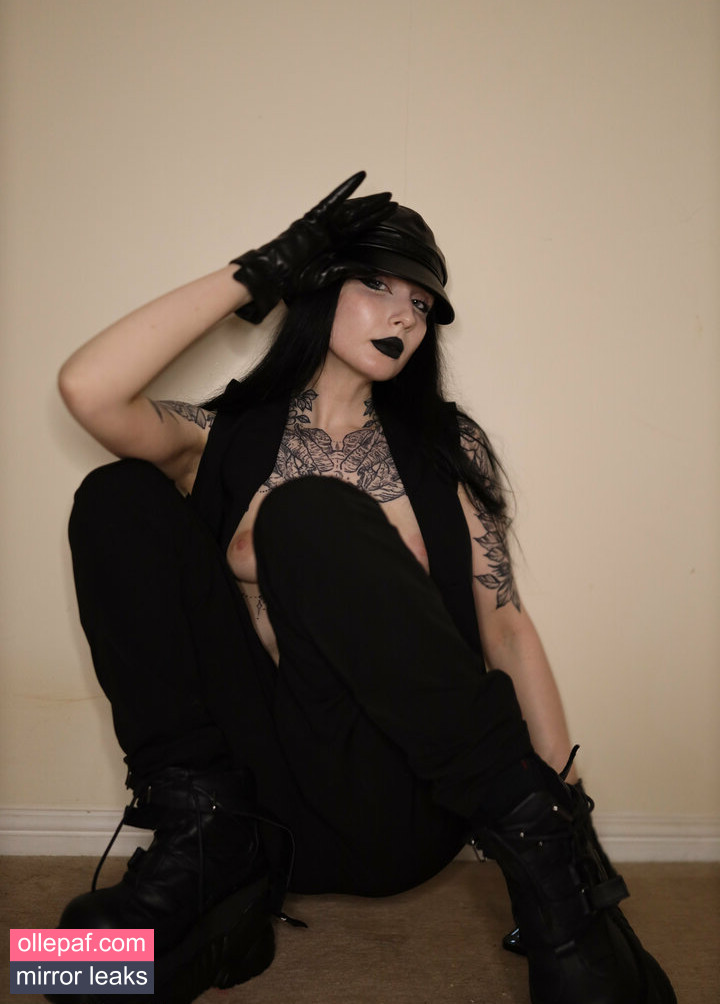 Latest Leaks raven_alternative Nude #43 - Fapello
