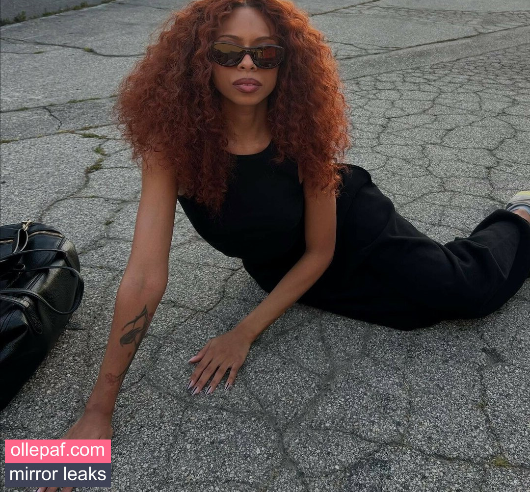 Latest Leaks Ravyn Lenae Nude #16 - Fapello