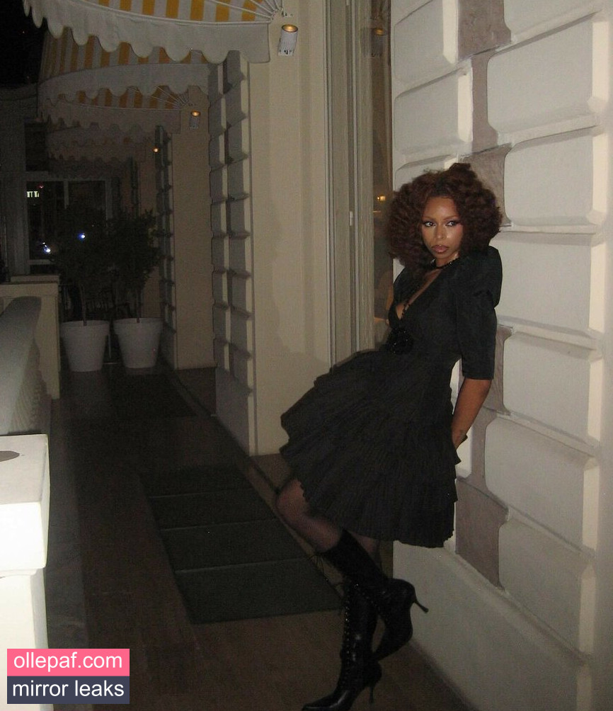 Latest Leaks Ravyn Lenae Nude #3 - Fapello