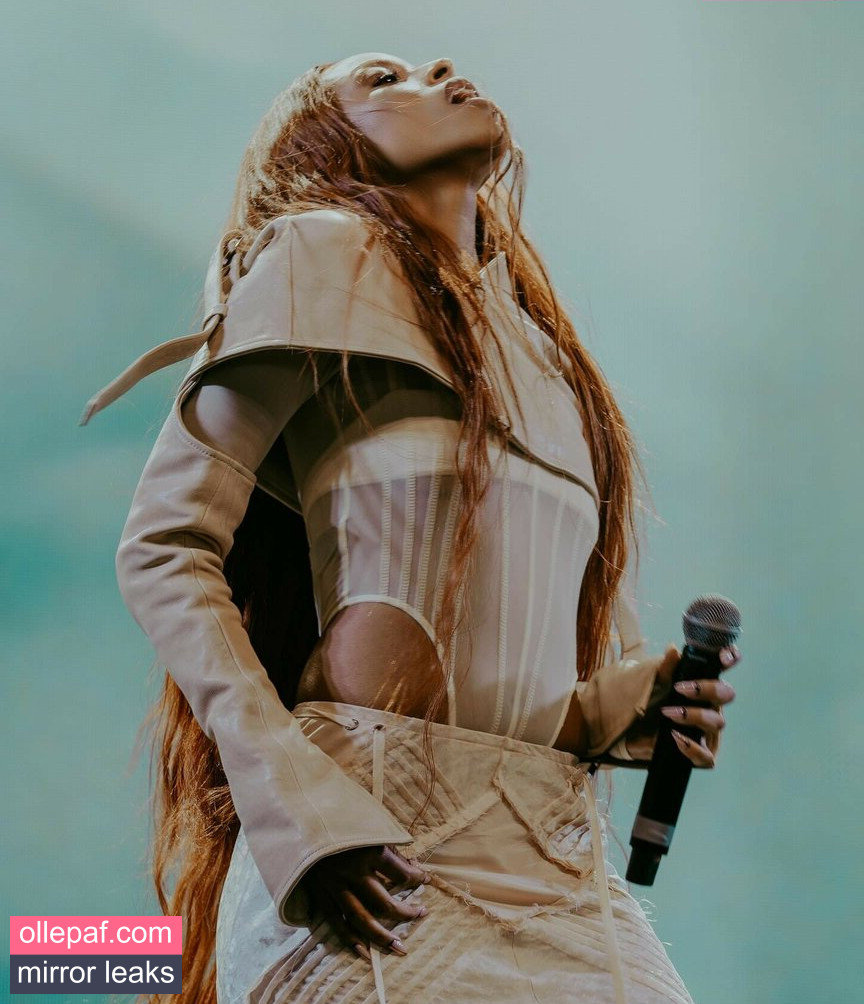Ravyn Lenae Nude Leaks OnlyFans - Fapello